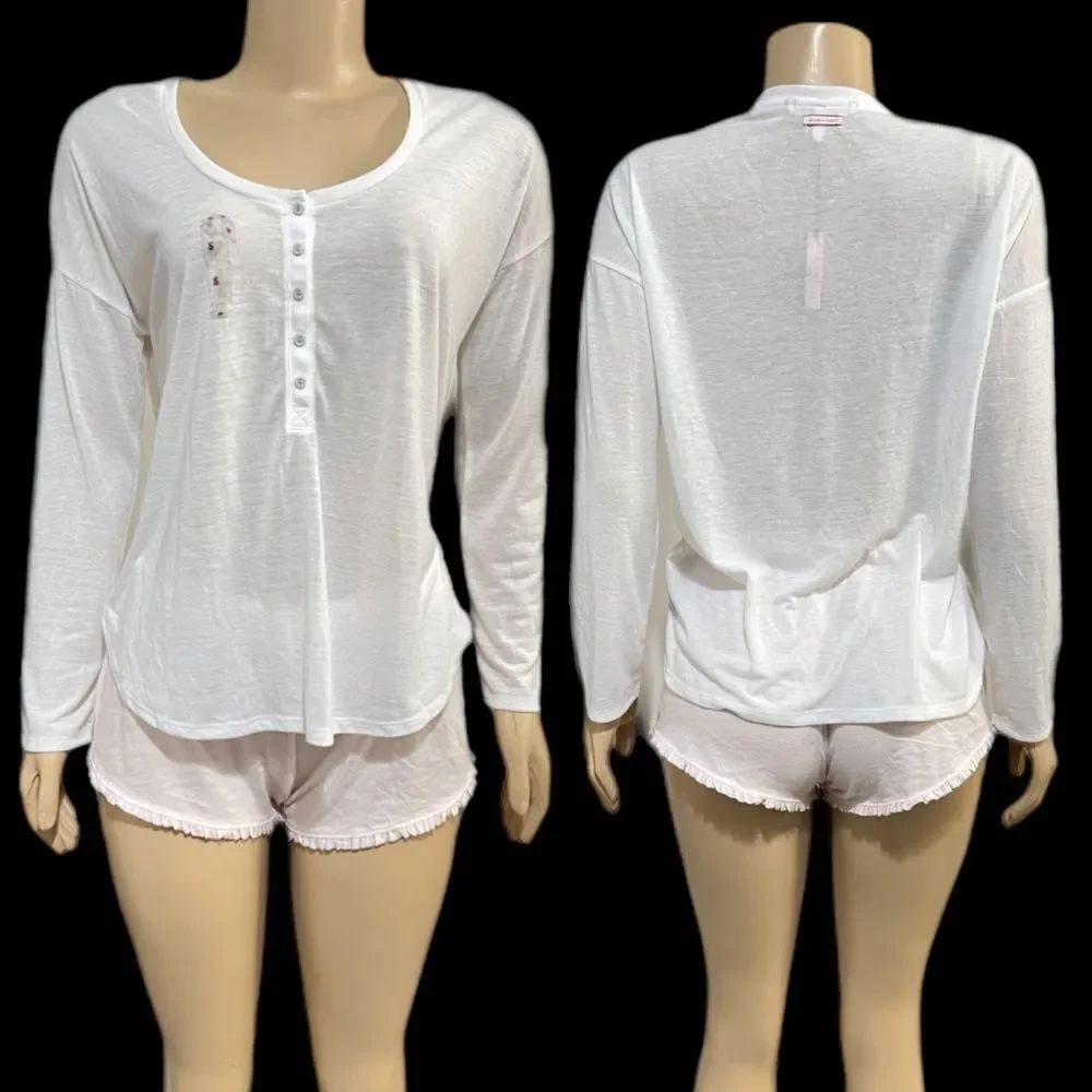Victoria’s Secret Soft long sleeve Henley top & cotton shorts pajama set Small